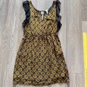Maple Anthropologie Size Large 100% Silk Dress Lace Ruffle Cap Sleeve w/Pockets